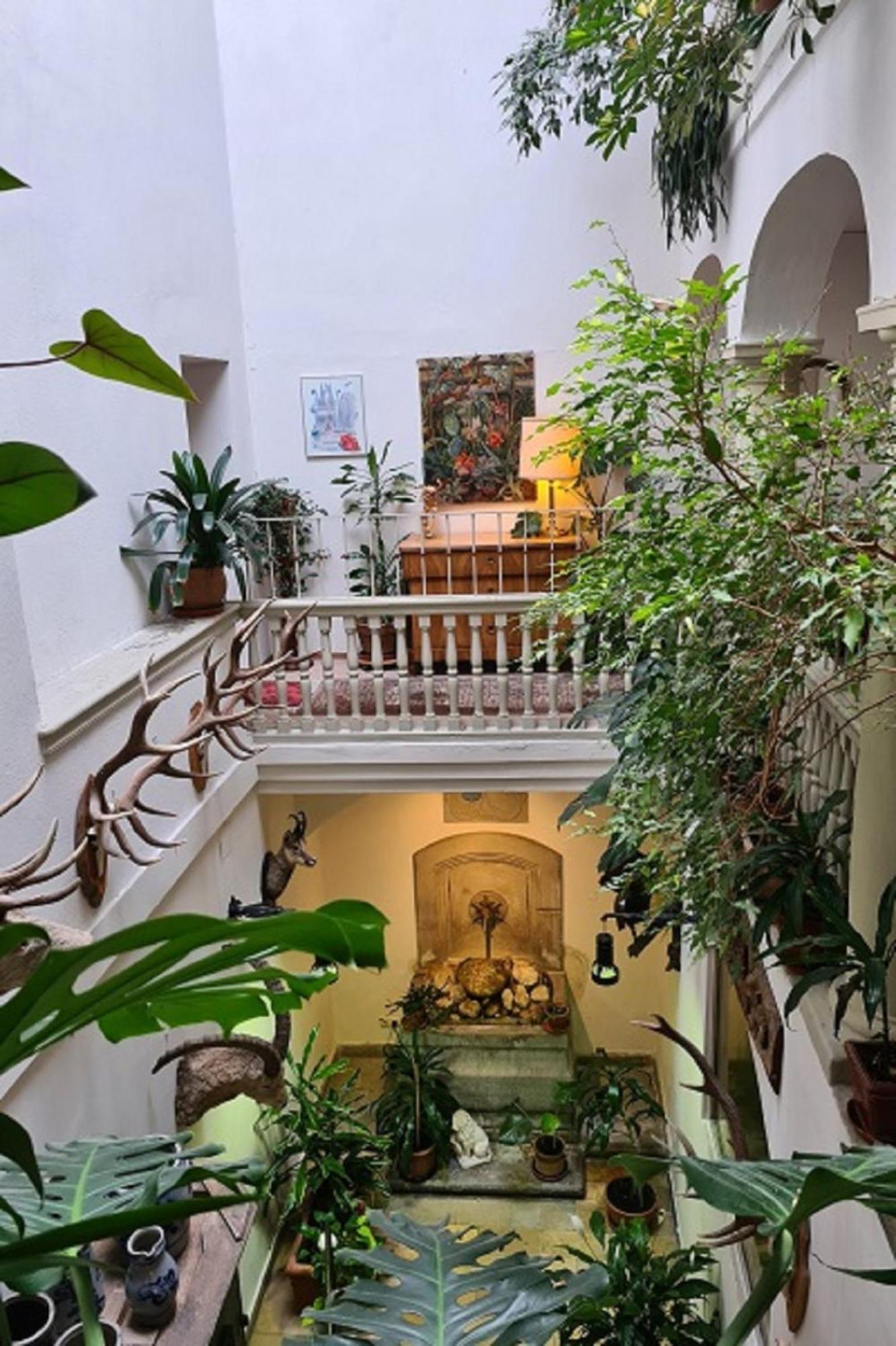 Hotel Altwirt 렌그레스 외부 사진